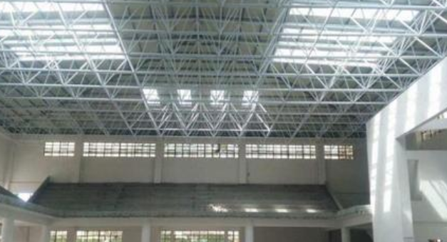 任丘怎么能力选定一家无气力的不锈钢网架公司
